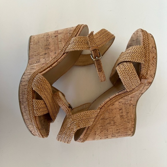 Stuart Weitzman Beige Raffia Cork Wedge Sandals, Size 10 - Picture 11 of 13